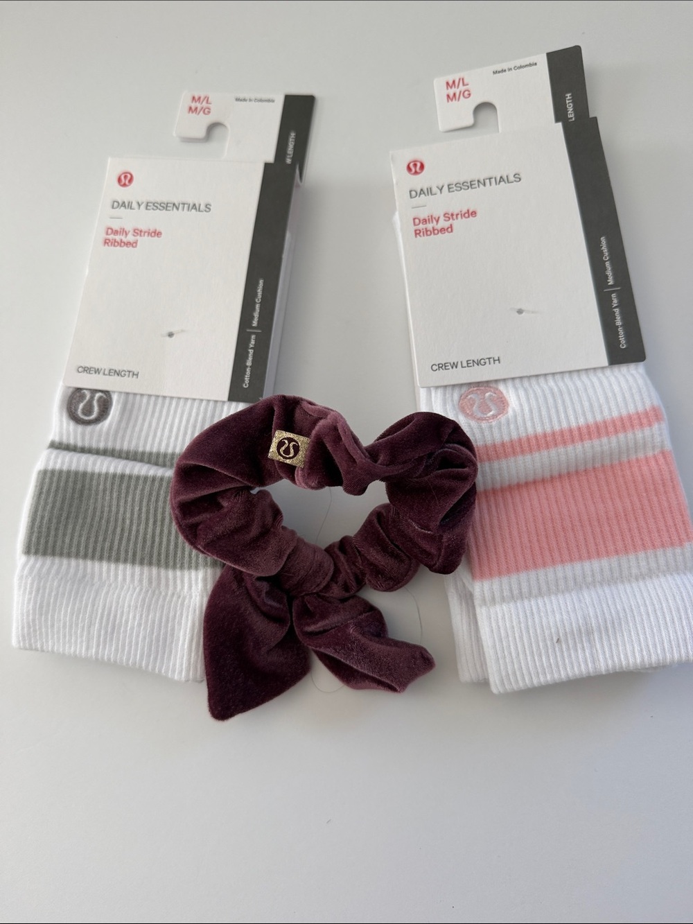 lululemon | Daily Essentials Crew Socks  (3-Pack) Medium & Velvet Hair Scrunchie